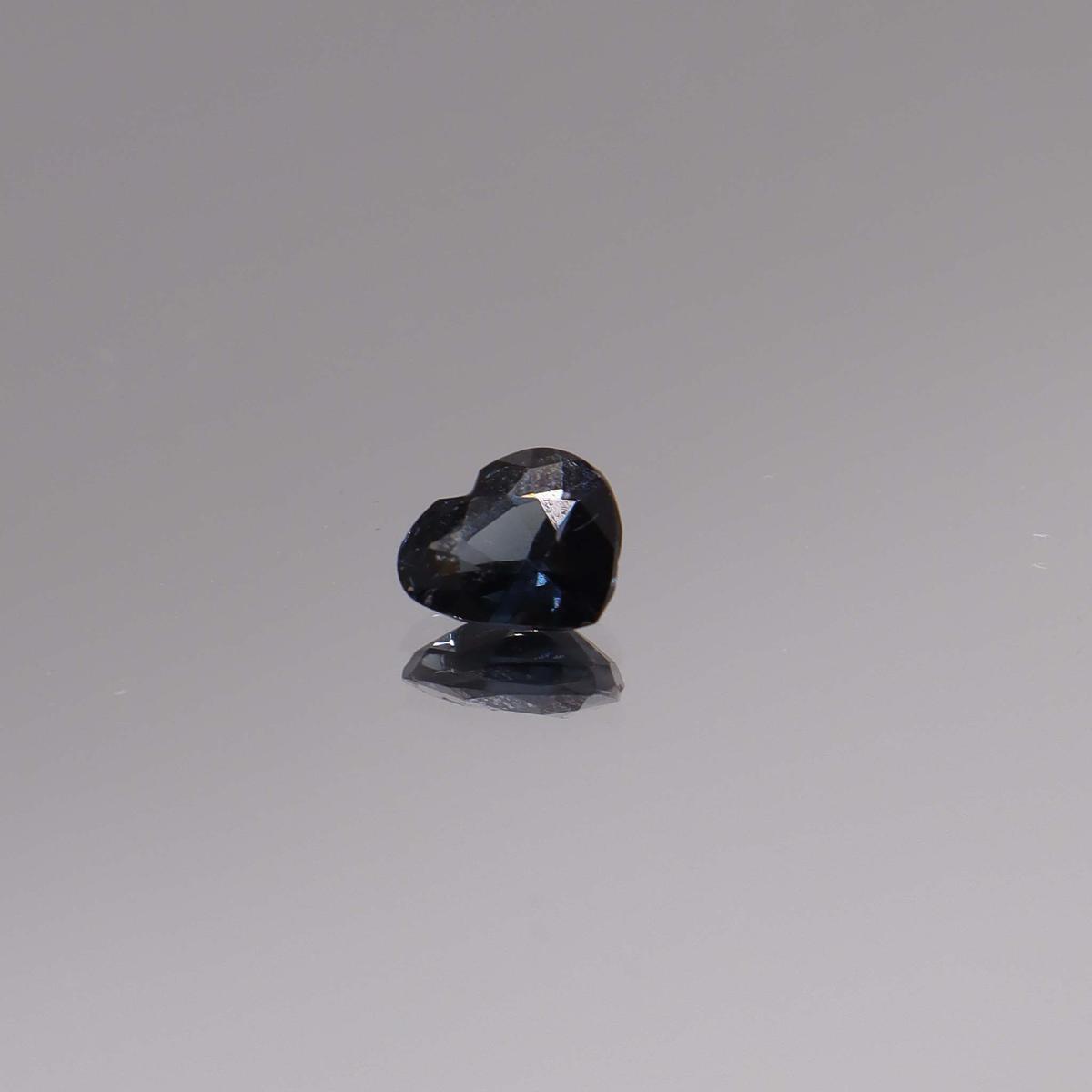 0.98ct Black Panther Spinel Heart DXBCS1577