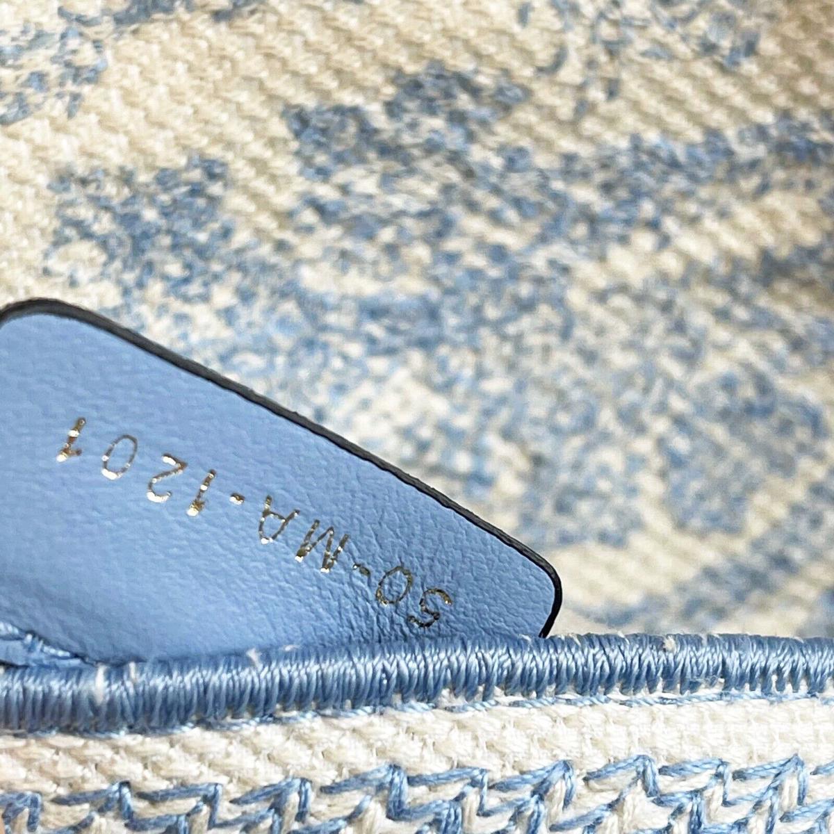 DIOR Toile de Jouy Lady D-Lite Bag Embroidered Canvas Cornflower Blue